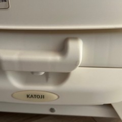 カトージハイローチェア手動の画像