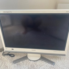 32型　SHARP AQUOSの画像