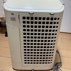 SHARP プラズマクラスター空気清浄機　KC-Y65の画像