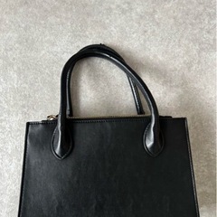 moussy 黒 ハンドバッグの画像