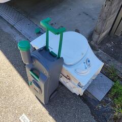 セットフォードのカセットトイレ電動ポンプ仕様の画像