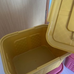 くすみカラーの収納ボックスの画像