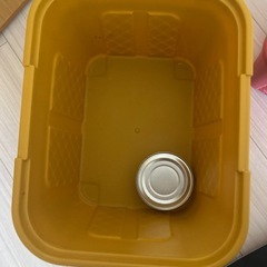 くすみカラーの収納ボックスの画像