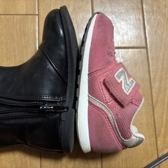 7/30まで　ニューバランス　ピンク　15cm キッズスニーカーの画像