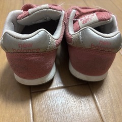 7/30まで　ニューバランス　ピンク　15cm キッズスニーカーの画像
