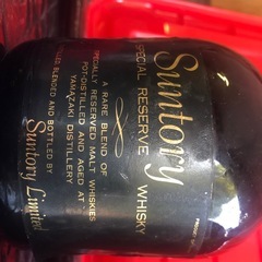 空瓶　
SUNTORY SPECIAL RESERVE WHISKY 70周年記念ボトル 空瓶の画像