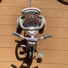 ミニーマウス　トライクピュア　ハンドルつきの画像