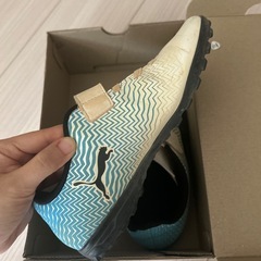プーマのジュニアシューズの画像