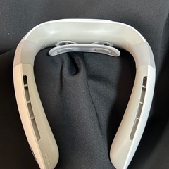 ネックファン　扇風機の画像