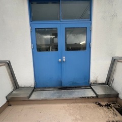 中学校渡り廊下雨漏り修理工事・大阪府枚方市
