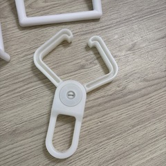 セリア　ブックスタンド　鴨居フック　の画像