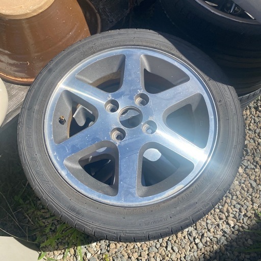 廃タイヤ付きアルミホイール4本　軽自動車用　4穴　SUZUKI 14インチ