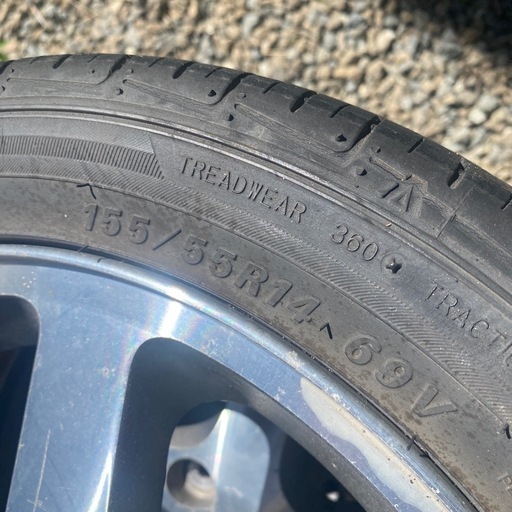 廃タイヤ付きアルミホイール4本　軽自動車用　4穴　SUZUKI 14インチ