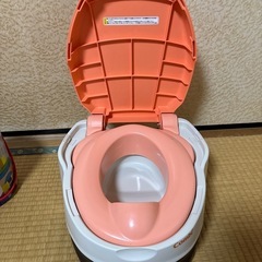 【コンビ】洋式おまるでステップ　の画像