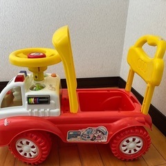 車のおもちゃ　　室内用の画像