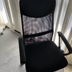 【オフィス移転のため】椅子・机セット（3セット）＆棚（2つ）お譲りします！【美品】の画像