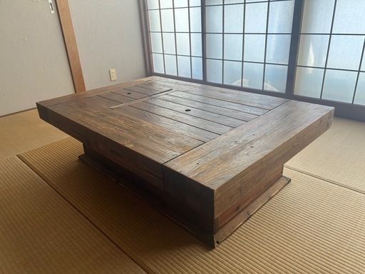 囲炉裏付き座卓灰付き (TanouchiNo) 桟橋通五丁目のテーブル《座