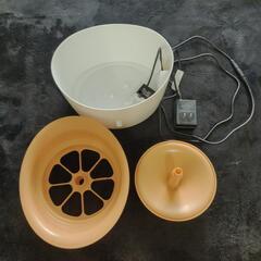 犬猫　自動　水やり器の画像