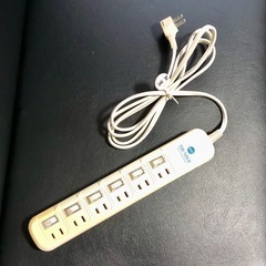 耐雷サージ スイッチ付ケーブルタップ (6個口)の画像