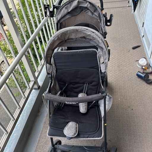 ベイシア2人乗りベビーカー