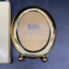 Solid Brass PHOTO FRAME　写真立て ゴールド 楕円 フォトフレーム ウェルカムスペース アンティークの画像