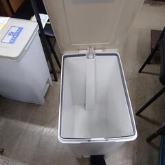 足踏みダストボックス　84893の画像