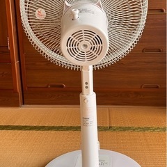 30cm羽根リモコンリビング扇風機の画像