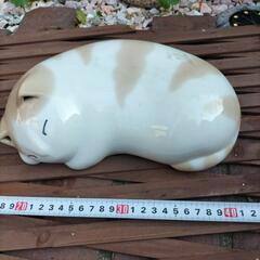 猫の置物の画像