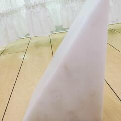大理石製　ピラミッド型ブックエンドの画像
