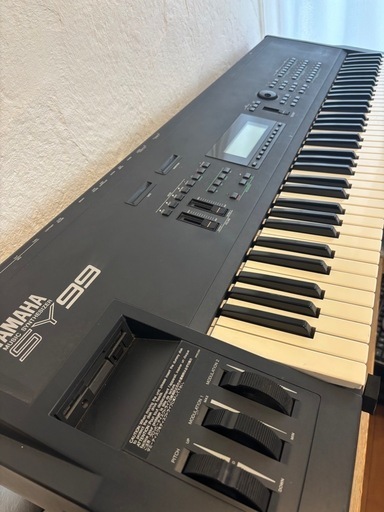 【限定セール】Yamaha SY-99 シンセサイザー 61鍵 Yamaha SY-99 シンセサイザー 61鍵