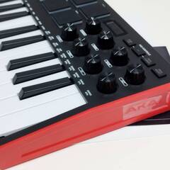 【美品】AKAI MPK mini MIDI コントローラーの画像