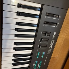 YAMAHA DX21 ディスプレイ換装済みの画像