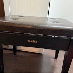 ピアノ椅子　YAMAHAの画像