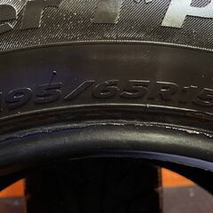 HANKOOK Winter i Pike RS 195/65R15 15インチ スパイクタイヤ 4本 バリ溝 マカロニピン ステップワゴン カローラ ウィッシュ等　(KTH329)の画像