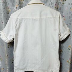 【Ｔ.Ｓ.Ｕ 】ジップアップ 　M寸　ショート丈　ホワイト　襟・袖デコベルトの画像