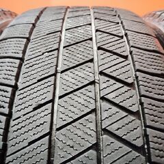 【BS BLIZZAK VRX3 215/60R17】スタッドレス【DUNLOP VIOLENTO 17インチ 7J5HPCD114.3+40】22年製 バリ溝 C-HR カローラクロス等　(KTL462)の画像