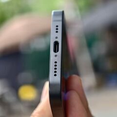 最値安✨ バッテリー容量100%IPHONE 16e 128GB 本体の画像