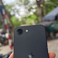 最値安✨ バッテリー容量100%IPHONE 16e 128GB 本体の画像