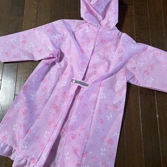 レインコート　女の子の画像