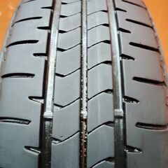 BS BRIDGESTONE NEWNO 155/55R14 14インチ 夏タイヤ 1本 23年製 バリ溝 アルト ワゴンR AZ-ワゴン プレオ ライフ等　(VTP196)の画像