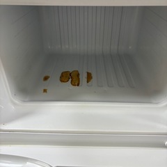 【無料】冷蔵庫差し上げますの画像