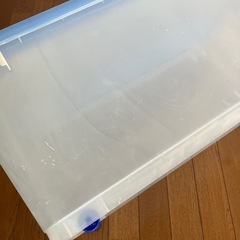 衣装ケース　キャスター付き　収納ケースの画像