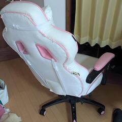 ゲーミングチェアの画像