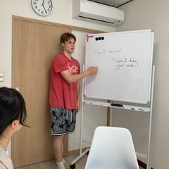 🌍アメリカ人と話そう♪　聞いて覚える「英会話」、神戸の小さな語学教室。👨‍👩‍👧の画像