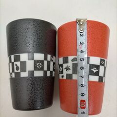 【新品未使用】香蘭社　変わり市松　ペアフリーカップ 黒と赤 250728-3Yの画像