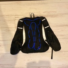 山善　水冷ベスト　動作確認済み　バッテリーケーブル付きの画像