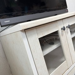 テレビ台の画像