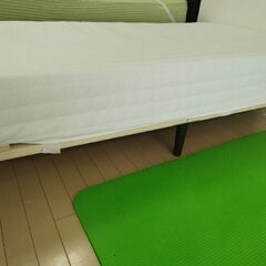 ニトリ脚付きマットレスの画像