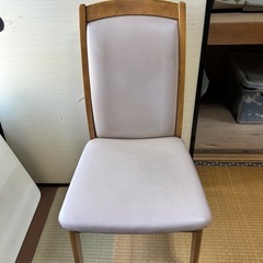 ダイニングチェア　ベージュ（イス、椅子）の画像