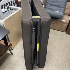 折りたたみベッド　No.4218　ブラウン　シングルサイズ　※破けあり　【リサイクルショップどりーむ荒田店】の画像